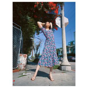 Caitlin McGee Instagram - 🦩🦩🦩
@thenoemimagazine link in bio
.
.
.
.
& get you a MU artist who’s also a profesh photographer @kendalfedail 👄 
💁🏻‍♀️ @kikihaircutter 
👗 @andotherstories 
👠 @jeffreycampbell