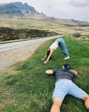 Caitlin O'Ryan Instagram - Skye fell in love pt. 1 ♥️🏴󠁧󠁢󠁳󠁣󠁴󠁿🧚 (New friends are the best friends)