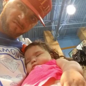 Caleb Plant Instagram - Nothing better in the world than being a dad. As I’m sure most of you know, the things that mean the MOST to me are in these photos and I’m a lucky man. today is a special day so let’s let that be the focus. S/O to all the dads who are in their kids lives, biological or not. Strong men who PROTECT their families & families name should be celebrated more. Todays is your day 🤝