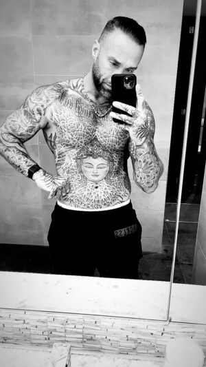 Calum Best Instagram - Turning 43 it’s mad I feel my training and performance is best it’s ever been , it’s a daily focus , commitment and mindset I love , a big part of my lifestyle