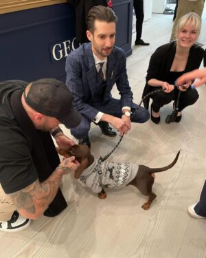 Calum Best Instagram - Today was doggie heaven 🐶

Had the pleasure of visiting @kccharitabletrust dogs with jobs at @saatchi_gallery !

So many incredible stories of how these dogs provide a service , the dogs and there owners / handlers where shot by the very talented @rankinarchive !
I had to stop and show each one some love and boy did I love them 🐶

Help @KCCharitableTrust and @RankinArchive raise money for service dogs this Christmas at their “Dogs with Jobs” exhibition. Around 7000 people rely on canine carers in the UK costing up to £36K per dog in training. Get involved by visiting @Saatchi_gallery until Dec 18 or donate here www.kennelclubcharitabletrust.org – Thank you!