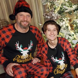 Cameron Brodeur Instagram - Merry Christmas!! I hope that you are all staying safe and healthy:) Have a wonderful Holiday season and see you in the new year! #2021 #christmas