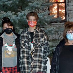 Cameron Brodeur Instagram - Merry Christmas!! I hope that you are all staying safe and healthy:) Have a wonderful Holiday season and see you in the new year! #2021 #christmas