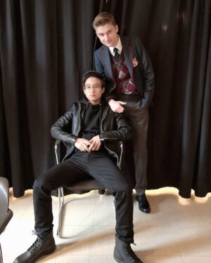 Cameron Brodeur Instagram - Took a picture next to a nice chair that I found. #netflix #umbrellaacademy @netflix