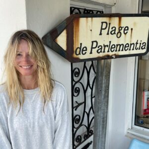 Cameron Richardson Instagram - And on the last day...sweet lil baby waves....