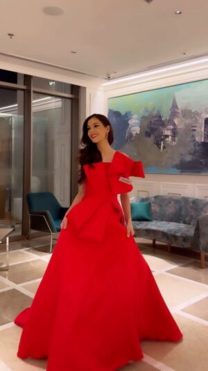 Camila Pinzón Instagram - Ready for the beauty with a purpose gala tonight ❤️ It is all about celebrating solidarity and a common purpose: unity and peace.
-
Dress: @fernando_marinm 
For all the latest news follow @missworld official instagram
#missworld
#missworld71
#71mw
#india
#beautywithapurpose #bwap
-

Miss World Colombia - @missmundocolombia
 
My Team:
 @aldopeluqueria @salerm_cosmetics_co @clubbodytech @lasergioemprende @sergioyalexandraradaoficial @dra.alexandrarada @redmastv @melodiastereobogota @doubletree_byhilton @fabianchacone @cstoficial @drcesartobar @dradrianalabrador @clinicalafont @museointernacionalesmeralda @official_andreaventuroli @fernando_marinm