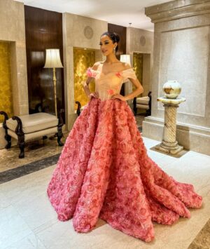 Camila Pinzón Instagram - Official welcome gala at Miss World tonight ♥️ Grateful for experiencing this magical adventure 🌸
- 
Gala de bienvenida de Miss Mundo ♥️ Agradecida por vivir esta mágica experiencia.
Dress: @christopheguillarme 
-
For all the latest news follow @missworld official instagram
#missworld
#missworld71
#71mw
#india
#beautywithapurpose #bwap
-

Miss World Colombia - @missmundocolombia
 
My Team:
 @aldopeluqueria @salerm_cosmetics_co @clubbodytech @lasergioemprende @sergioyalexandraradaoficial @dra.alexandrarada @redmastv @melodiastereobogota @doubletree_byhilton @fabianchacone @cstoficial @drcesartobar @dradrianalabrador @clinicalafont @museointernacionalesmeralda @official_andreaventuroli @fernando_marinm
