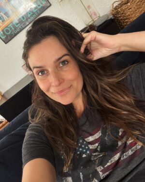 Camilla Arfwedson Instagram - 7 months preggo and prepping for a house move 🤪📦