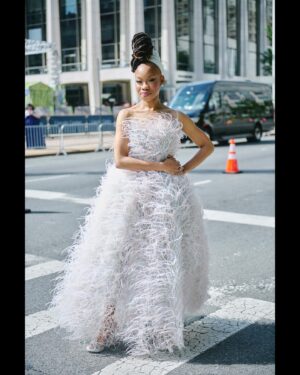 Camille A. Brown Instagram - A very special THANK YOU to @dougsegars for capturing these moments during @thetonyawards 2024!

THANK YOU @voguemagazine @officialbroadwayworld @huffpost @variety @harpersbazaarus @vanityfair @deadline @essence @apnews @broadwaynews Broadway News @theatermania @playbill @nypost @nytimes @broadwaycom @wwd @usatoday @iheartradiobroadway for all the press coverage and best dressed lists! 

Dress: @marchesafashion
Shoes: @ninashoes
Purse: @ninashoes
Earrings: @grownbrilliance
Rings: @effyjewelry @nicolerosejewelry @grownbrilliance 
Tailor: @raquellepedrazany
Makeup: @makeupbysteven
Stylist: @jakesokoloff
Styling Assistants: @ashleydaistephens @mariemmauguccioni 

THANK YOU Jake Sokoloff and Steven Harris for the glam all season!!! 
 
Pic 5 @michaelmooreagency @jueldlane 
Pic 6 @jueldlane 
Pic 7 @lorraine.brown.9634