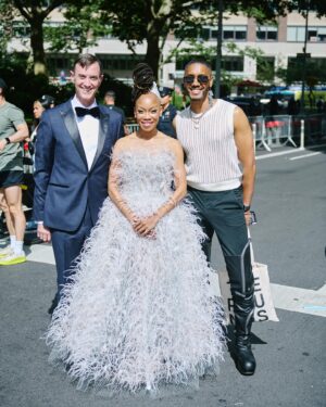 Camille A. Brown Instagram - A very special THANK YOU to @dougsegars for capturing these moments during @thetonyawards 2024!

THANK YOU @voguemagazine @officialbroadwayworld @huffpost @variety @harpersbazaarus @vanityfair @deadline @essence @apnews @broadwaynews Broadway News @theatermania @playbill @nypost @nytimes @broadwaycom @wwd @usatoday @iheartradiobroadway for all the press coverage and best dressed lists! 

Dress: @marchesafashion
Shoes: @ninashoes
Purse: @ninashoes
Earrings: @grownbrilliance
Rings: @effyjewelry @nicolerosejewelry @grownbrilliance 
Tailor: @raquellepedrazany
Makeup: @makeupbysteven
Stylist: @jakesokoloff
Styling Assistants: @ashleydaistephens @mariemmauguccioni 

THANK YOU Jake Sokoloff and Steven Harris for the glam all season!!! 
 
Pic 5 @michaelmooreagency @jueldlane 
Pic 6 @jueldlane 
Pic 7 @lorraine.brown.9634