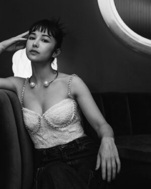 Camille Chalons Instagram - 💫
感謝 @selfportraittaiwan @tun_grp 

MUA： @starlip