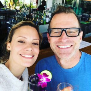 Camille De Pazzis Instagram - That man...! 👍🏻@anthonymeindl  #forever #great director @mamashelter 🌟#losangeles #friends #cocktail #fun #movie #hollywood