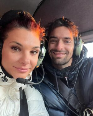 Camille Lacourt Instagram - Tu es mon binôme de vie, de sport, de voyage, de travail, de tout et pour toujours !
Bon anniversaire mon @alice_deto 
Je t’aime 🥰
