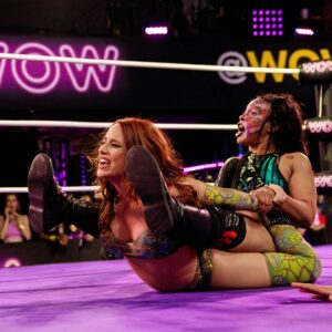 Camille Ligon Instagram - Walk in like you own the place➡️then proceed to collect rent😈
It's Saturday and that means a brand new episode of @wowsuperheroes on your @thecw 
Tune in for the only all women's wrestling promotion in syndicate television ✔️✔️✔️💯

#wow #superherosaturday #womenofwrestling #womenswrestling #thecw #Saturday #slay