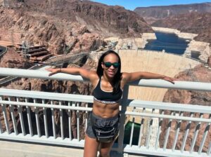 Camille Ligon Instagram - Oh my Dam....with Momma Nature this Sunday Funday 🌞⛰️

#hooverdam #Nevada #Arizona #landmarks #sundayfunday #mothernature #adventure #ontheborder