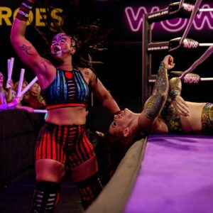 Camille Ligon Instagram - Walk in like you own the place➡️then proceed to collect rent😈
It's Saturday and that means a brand new episode of @wowsuperheroes on your @thecw 
Tune in for the only all women's wrestling promotion in syndicate television ✔️✔️✔️💯

#wow #superherosaturday #womenofwrestling #womenswrestling #thecw #Saturday #slay