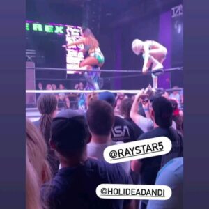 Camille Ligon Instagram - About last night: 
Because flexing with friends is always better than flexing alone 😎💪🏽

@wrestlerex412

#flexfriday #aboutlastnight #wrestlerex #pittsburgh #supportindywrestling #supportwomenswrestling #tgif #wrestlingisrealpeoplearefake #worklife #friday