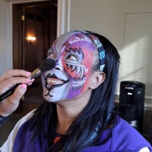 Camille Ligon Instagram - Here we go!!! TV tapings for @wowsuperheroes underway
 and of course I'm getting that face BEAT!!! Gotta stay fresh to death🤪😝
Looking forward to seeing our fans out in full effect at the @belascola for the next couple of days. Tix available at wowe.com
If you can't make it, stay tuned to @thecw for all the action 

#wowsuperheroes #womenswrestling #wow #womenofwrestling #supportwomenswrestling #losangeles #belasco #cw #paramount #glamsquad