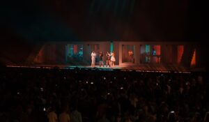 Camille Schneyder Instagram - De The Voice au Stade de Lille 🏟 ma plus belle histoire… merci infiniment @vitaa @slimane 🤍

📸 @codepukstudio