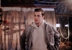 Can Sarp İkiler Instagram - Başladık... kaçırmayın:)
#sonyaz @foxturkiye 

📸 @dijitalbirhikaye