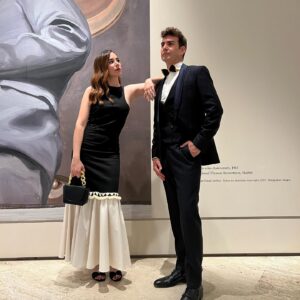 Candela Serrat Instagram - La Gala Fight with Care de anoche fue una increíble demostración de amor, valentía e innovación. 🎀

Un gran ejemplo de cómo dos nombres tan potentes como  @telva y la @larocheposay han unido fuerzas para recaudar fondos para la investigación e intentar mejorar la calidad de vida en el cuidado del paciente oncológico.

Gracias por hacernos partícipes de una noche tan especial @jacobbendahan @olgaruiz_telva 💞

🥻Segunda piel de @theiqcollection @marinagarciajoyas @valytyplace 

💄Muah by @marianebrera @beautyexpertlancome @lancomeofficial 

#aboutlastnight #fightwithcaregala  #happythankyoumoreplease