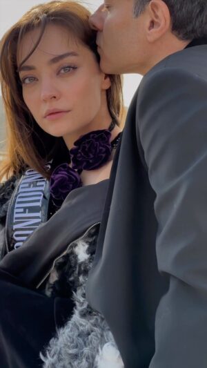 Cansel Elçin Instagram - #ZeynepTuğçeBayat ve #CanselElçin ile özel çekimden. @canselelcin @zeyneptugcebayat