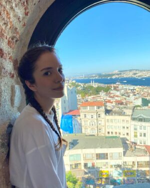 Cansu Kurgun Instagram - merhaba