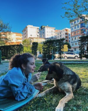 Cansu Türedi Instagram - mahalleden arkadaşlar 🐶