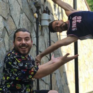 Cantuğ Özsoy Instagram - Deli mi ne?
