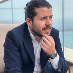 Cantuğ Özsoy Instagram - Yakında güzel sürprizler..