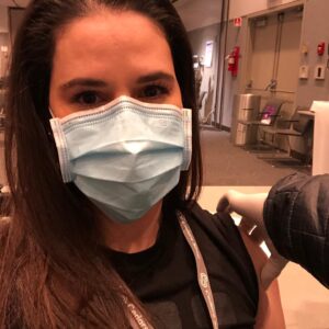 Cara Santa Maria Instagram - Pfizer jab #2 delivered successfully! I hope you’ll join me in doing your part to establish herd immunity ❤️💉🚫🦠 #CovidVaccine #Vaccinated #HealthCareWorker