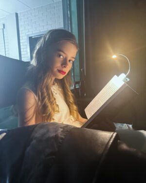 Carina Battrick Instagram - What is next for Caroline??? That is the big question? 
Reading is definitely her favorite thing to do, but what else does she really like? She is definitely not your typical little girl 👧 
.
Did you see the finale???
.
.
#chuckyfamily #chuckyarmy #chucky #caroline #iliketobehugged #dolls
