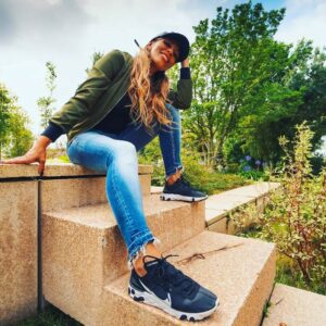 Carine Haddadou Instagram - Shooting Nantes

#steetlife#mode#picoftheday#keirabeauty#kjpprod#nike#adidas#salsaofficial#shooting