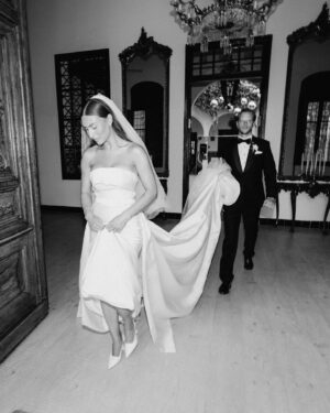 Carl Déman Instagram - Mr & Mrs Jörnvik Déman.❤️💍 Kolla på henne, min fru!!!