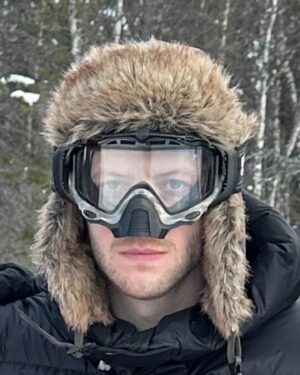 Carl Déman Instagram - Typ som Thailand, fast Lappland.