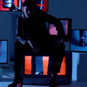 Carl Malapa Instagram - Stage boots 🖤 @louboutinworld #christianlouboutin 

réalisation :  @anthony_dorfmann & @carl_malapa 
Image : @anthony_dorfmann
Creative director & stylism : @regisnkissi
Set design : @clara_malapa_deco
Makeup : @lalogedujour
Musique : @eyalhacman & @omran_bs
Merci à @rvz @carbo1000 @plumefabre @isabrulier