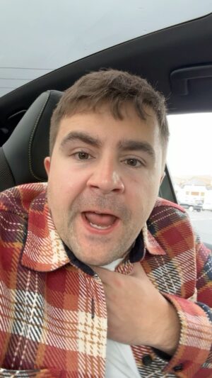 Carl Mullan Instagram - I’ve had it with these kinds of videos 😂
.
#viral #comedy #reels