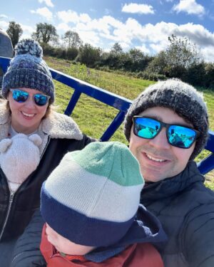 Carl Mullan Instagram - Happy Birthday @aisling_mullan 🥳❤️ The greatest pal, greatest wife, and greatest Mam ❤️