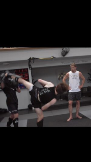 Carl Van Roon Instagram - Behind the scenes training with the lads. Footage courtesy of @jeffsainlar & @adesanya.david🙏🏻 @_jacob_fleming_ @harryglover_ #vanroonmartialarts #taekwondo #mma #karate #kickboxing