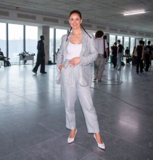 Carla Matadinho Instagram - O meu regresso à Face Models e aos desfiles de moda da Fátima Lopes, 16 anos depois! 
Estou feliz, é bom alimentar a Top Model que há dentro de mim!😂
Obrigada por todo o carinho Fátima e Pedro é bom voltar e sentir-me em casa. 
Obrigada aos meus amores por estarem na primeira fila sempre ao meu lado! 

@fatimalopes.official 
@facemodelsagency