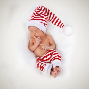 Carlee Baker Instagram - Beckett was originally due to be born naturally today. But our greatest Christmas present this year has been his early arrival, and the bonus three weeks we’ve been able to enjoy with our baby boy. So from the three of us, merriest of Christmases, happiest of New Years, and much holiday love to all our family and friends!