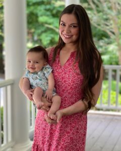 Actress Carlee Baker HD Instagram Photos and Wallpapers November 2023