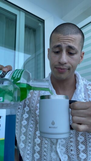 Carlito Olivero Instagram - ✨Mezcal tequila is my liquor of choice. Enjoy. You’re welcome! Tag a friend that could use this advice.