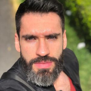 Carlo Villarreal Instagram - Muerto ☠️, pero no nos vamos a dejar🌹