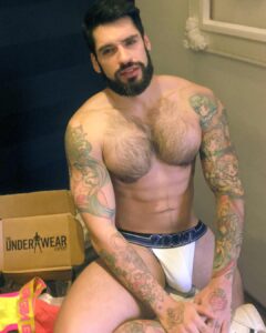Actor Carlo Villarreal HD Instagram Photos and Wallpapers August 2018