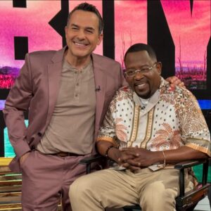 Carlos Calderon Instagram - Hacer sonreir a @martinlawrence #Priceless