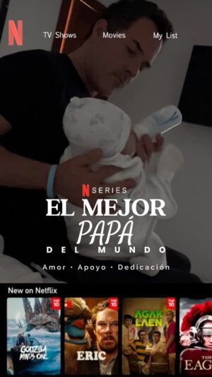 Carlos Calderon Instagram - Hermoso verte como lo proteges, lo amas, le enseñas para ser un hombre maravilloso en el futuro. Te amamos y agradecemos cada instante, cada esfuerzo que pones en tu role de padre. Dios sea quien te guíe en esta jornada de por vida. @carlitoscalderon