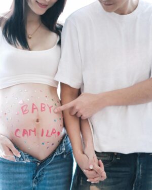 Carlos Chan Ka-Lok Instagram - 31 weeks❤️❤️
好期待與Baby Camila 見面🎀🎀
.
.
.
.
.
.
.
#inaround2months
#bb已經三磅半啦
#期待又緊張
#itsaGIRL
