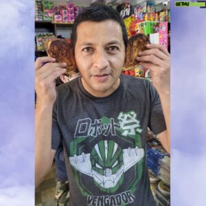 Carlos Solano Instagram - Sonríele a la vida. Y no te olvides que escuchar es más importante que hablar, por eso tenemos dos orejas y solo una boca.