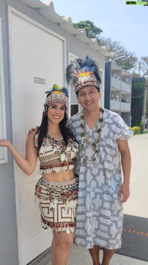 Carlos Solano Instagram - Zulimar y Juelix con ejue prepararon su baile de la selva para que Laia conociera más del Perú 🇵🇪 ¿qué tal les pareció? ¿Les gustó? ☺️🤗

#zulimar #juelix #felix #bailedelaselva #selvaticos #selvaperuana #afhs #alfondohaysitio #lachama #venezolanaenperu